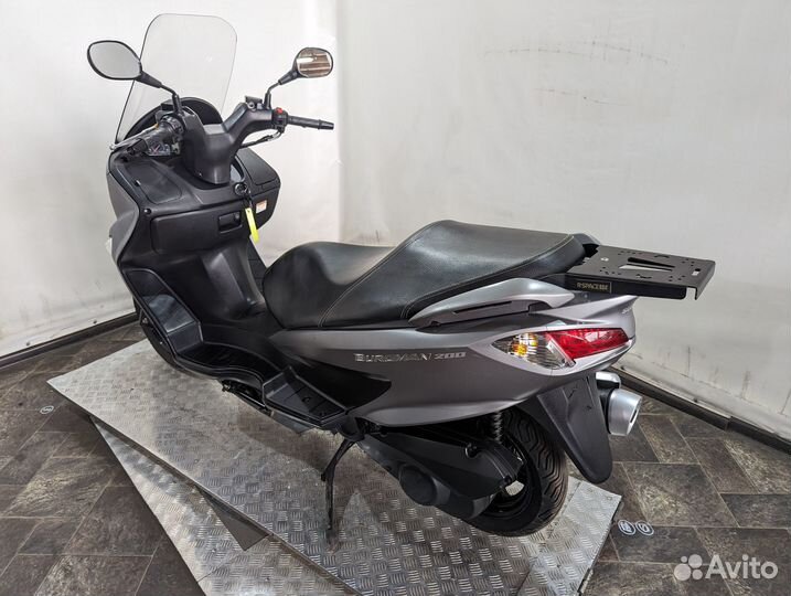 Скутер Suzuki Burgman 200