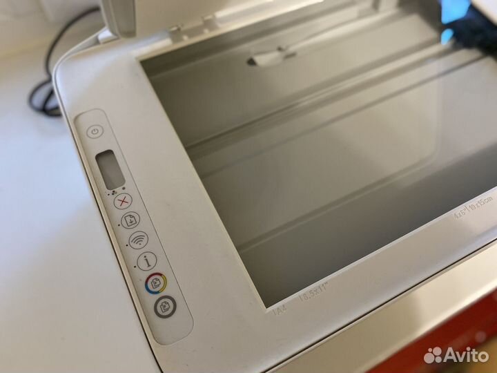 Мфу струйное HP DeskJet 2710e All-in-One