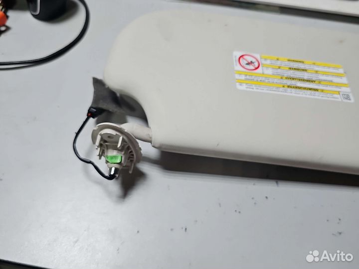 Козырек солнцезащитные левый ford kuga 2