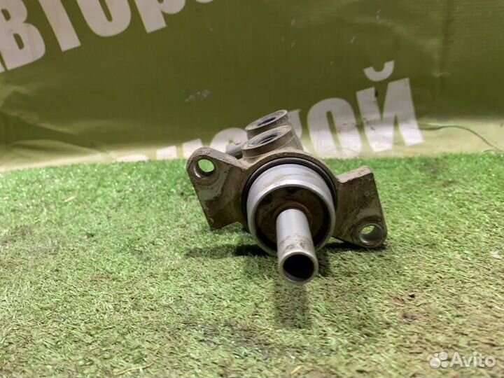 Главный тормозной цилиндр Renault Logan