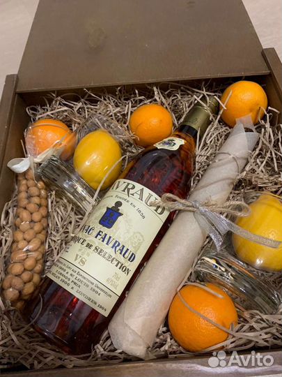 Наполнитель бумажный крафтовый цветной