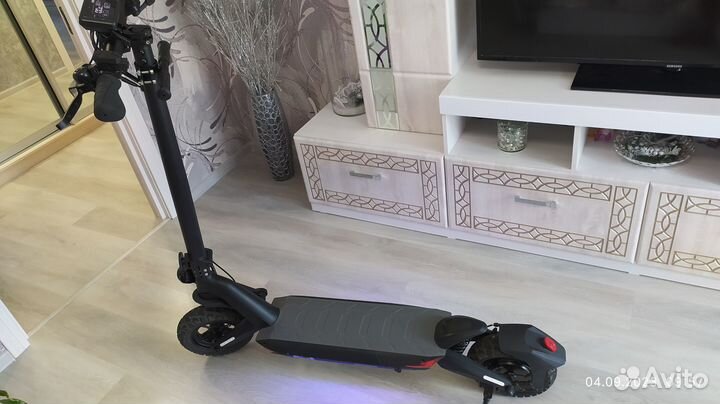 Электросамокат Hiper Model Z Black 800Вт