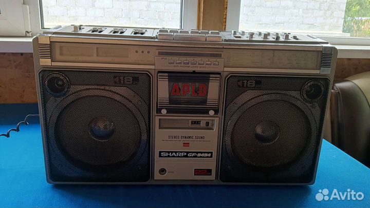 Кассетный магнитофон Sharp gf 9494