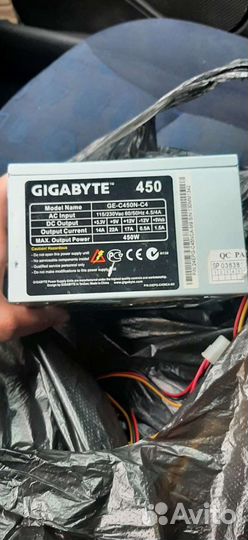 Блок питания gigabyte 450v