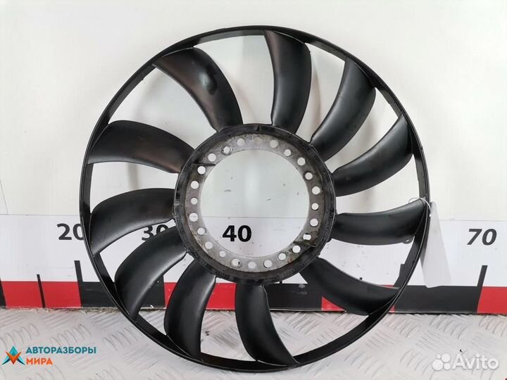 Крыльчатка вентилятора (лопасти) Volkswagen Passat