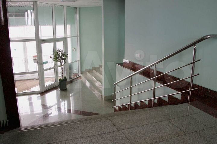 Офис, 33.4 м² и 17,9 м²