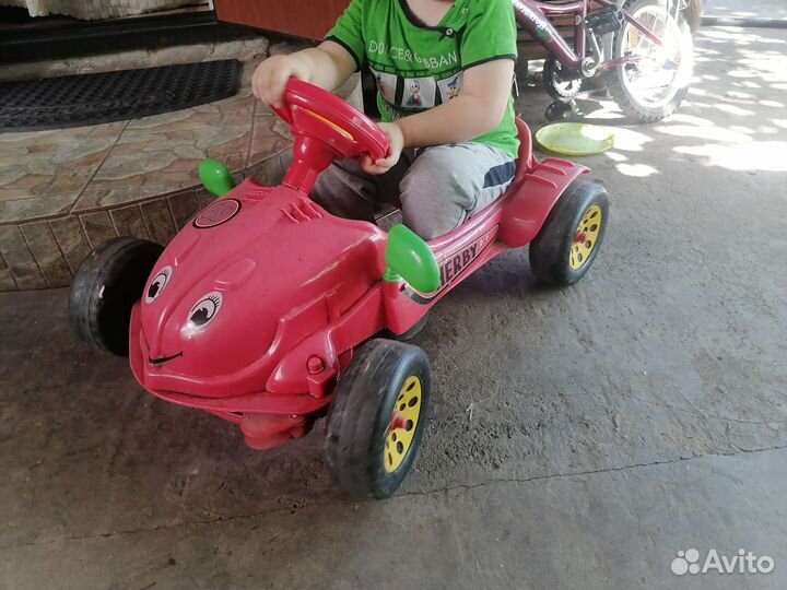 Машинка-каталка