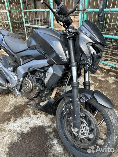 Мотоцикл bajaj Dominar 400