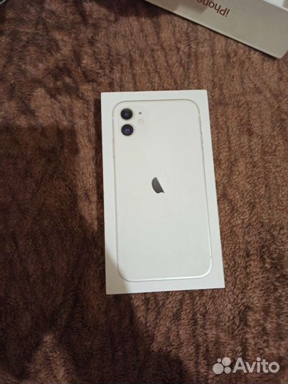 Коробка от iPhone