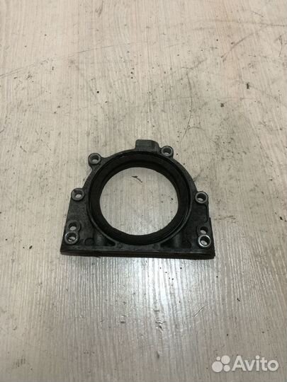 Крышка коленвала задняя Фольксваген пассат Б5 1.6