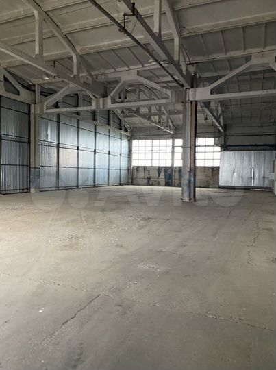 Склад, 648 м²