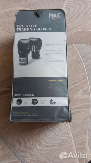 Боксерская экипировка Everlast шлем перчатки 10 oz