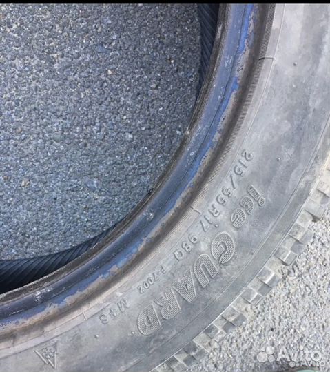 Yokohama Ice Guard F700Z 215/55 R17