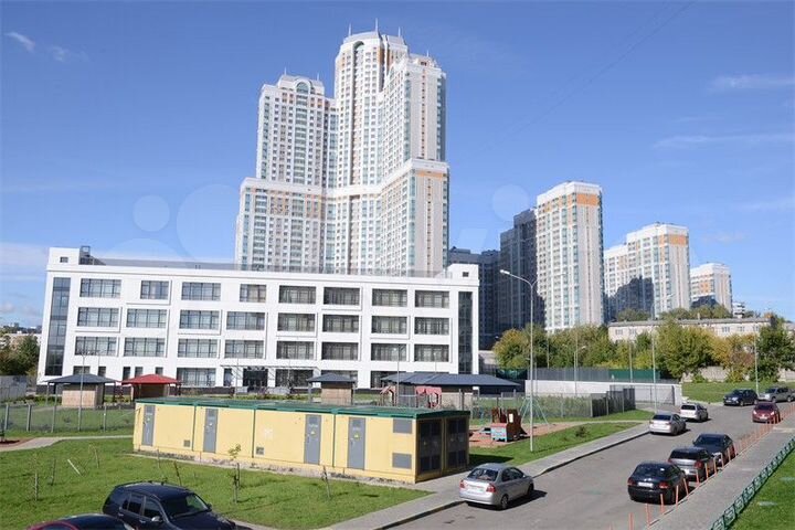 2-к. квартира, 75,7 м², 35/45 эт.