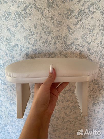 Подставка под руку для маникюра