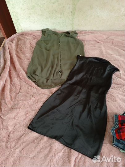 Отдам бесплатно женские вещи пакетом