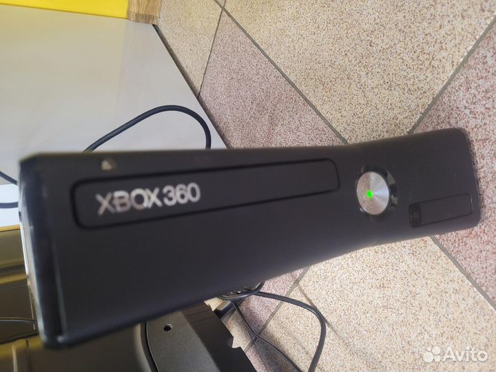 Игровая приставка Microsoft Xbox 360 S+Kinect