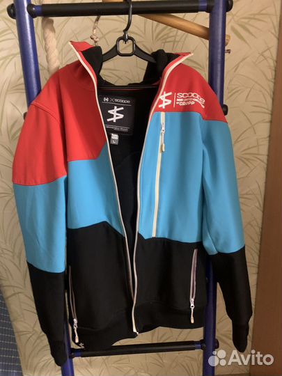 Зипхуди cropp