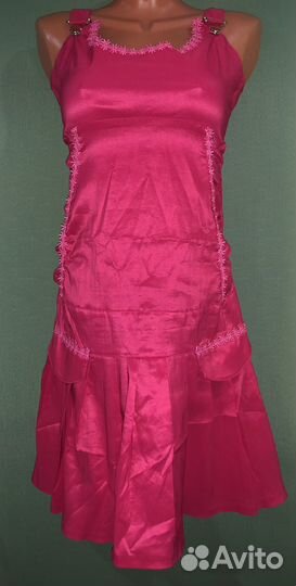 Платья, сарафаны женские 42-44