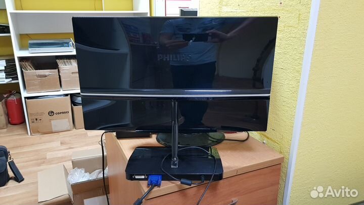 Монитор Philips 54 см гарантия 30 дней