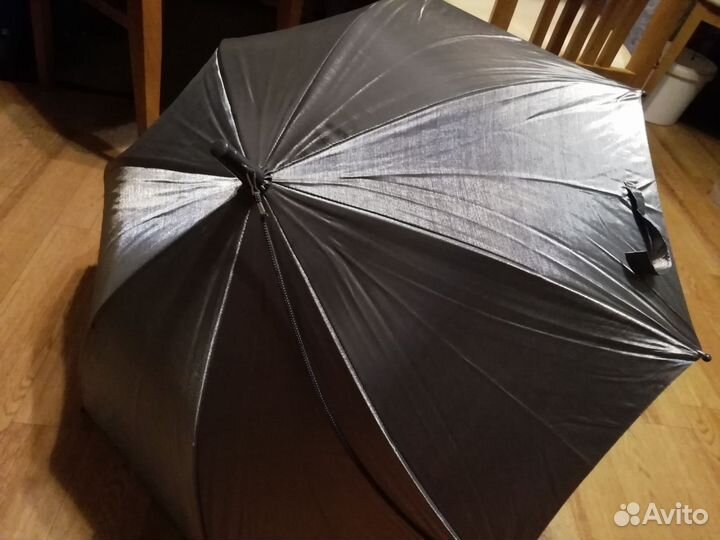 Зонтик трость. Серебристого цвета