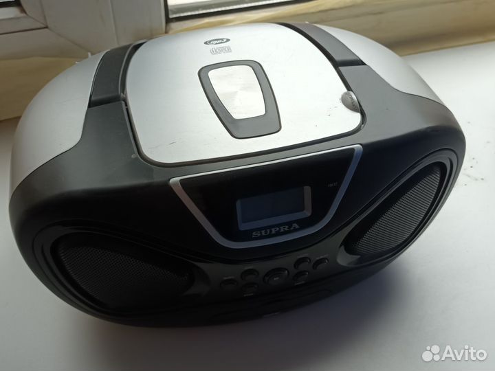 Магнитофон