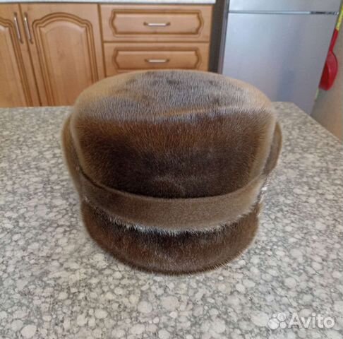 Мужская шапка из нерки с синтепоном