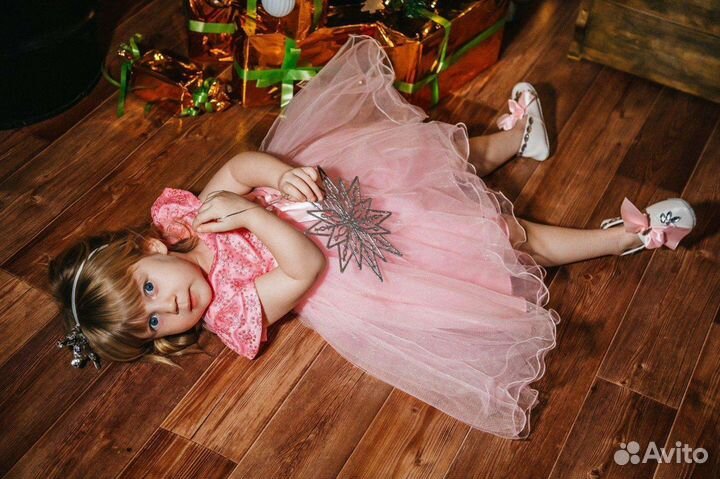 Платье для девочки новогоднее праздничное