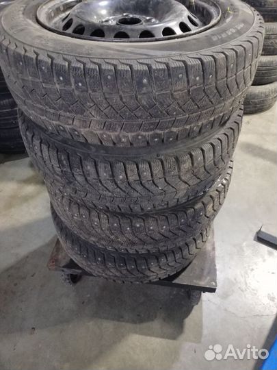 Viatti Brina Nordico V-522 185/65 R15