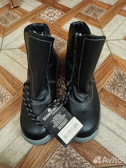 Ботинки рабочие зимние 43