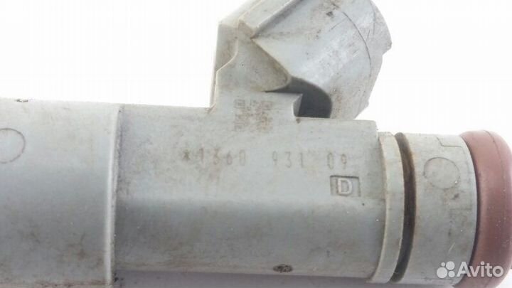Форсунка топливная Daihatsu Hijet S331V kfve 2009