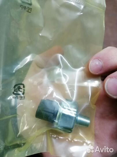 Датчик давления масла