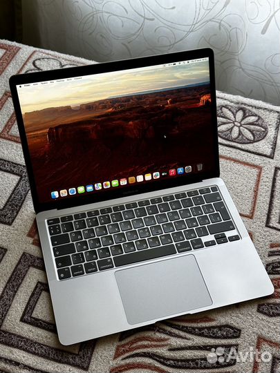 Apple macbook Air 13 2020 M1 8gb 256