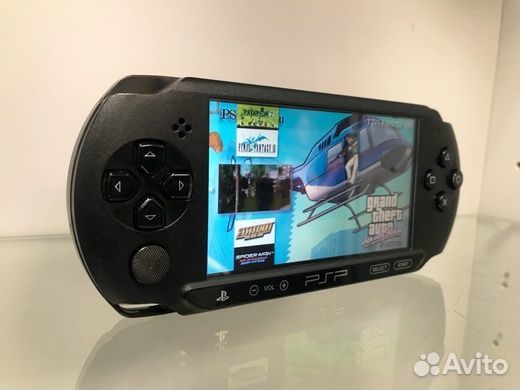 Sony PSP Street 1008 (Прошита 30 Игр)
