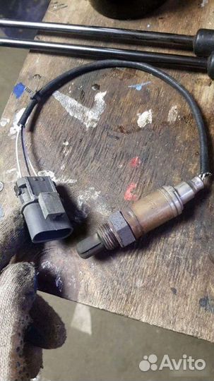 Датчик кислородный Лямбда-зонд Nissan Avenir HV10