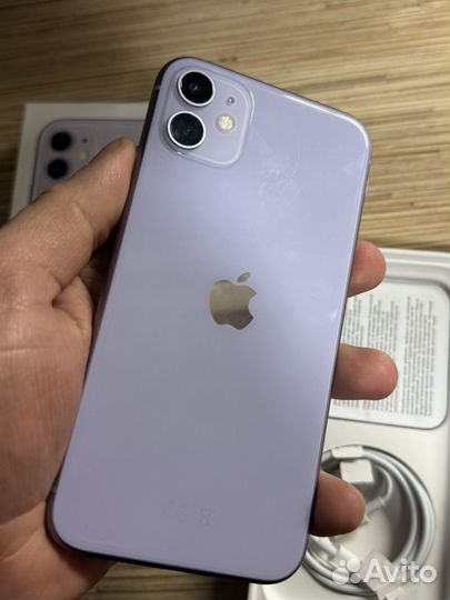 iPhone 11, 64 ГБ
