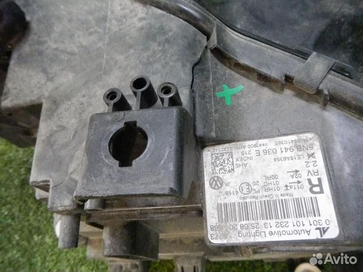 Фара правая Volkswagen Tiguan