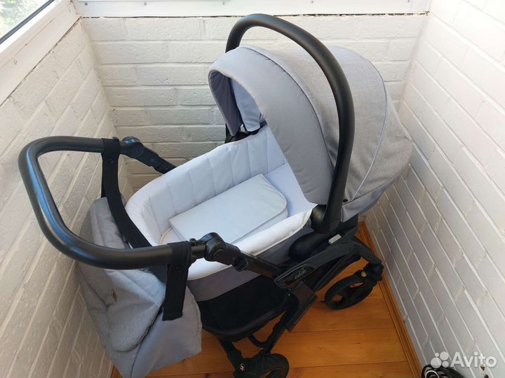 Коляска фирмы CAM, 3 в 1