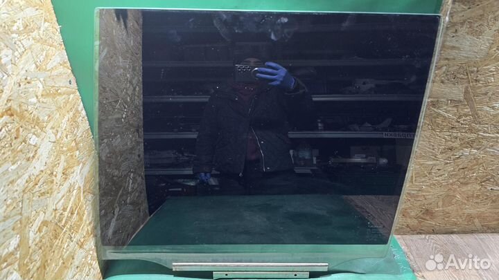 Б/У Б/У Стекло двери задней L lexus LX570 lexus