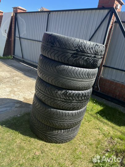 Michelin Pilot Sport 245/45 R18 96Y