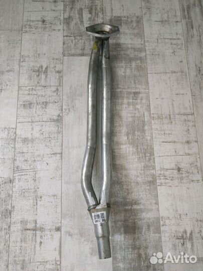 Приёмная труба глушителя Passat B3 30330