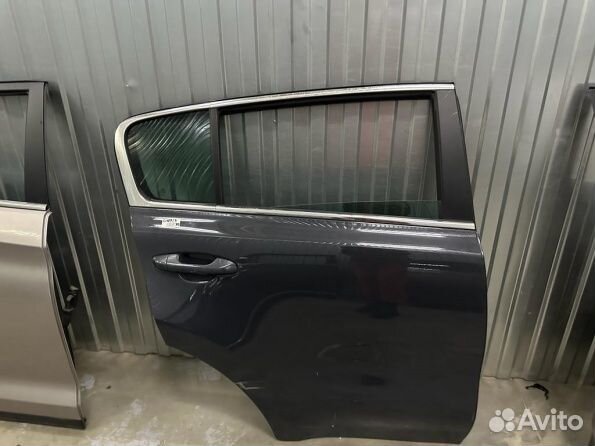 Киа Спортейдж 4 дверь задняя правая