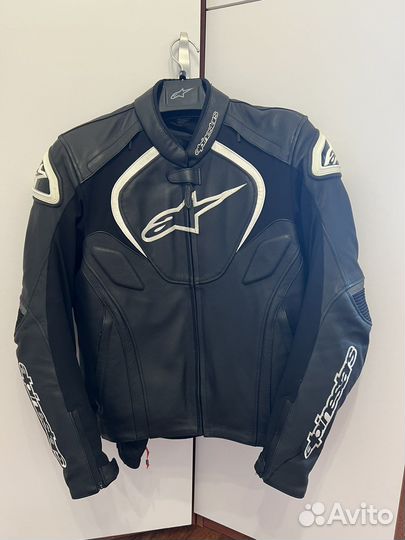 Мотокуртка кожаная alpinestars 52 (M/L) размер