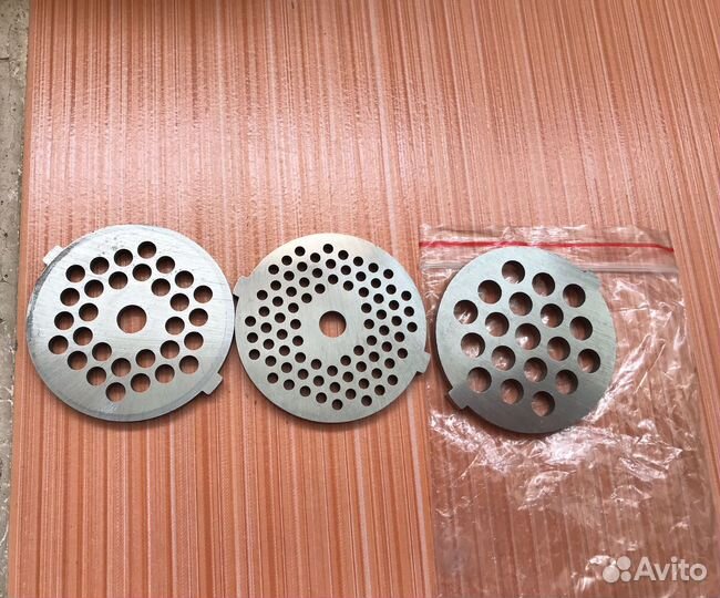 Мясорубка электрическая.3диска/Новая