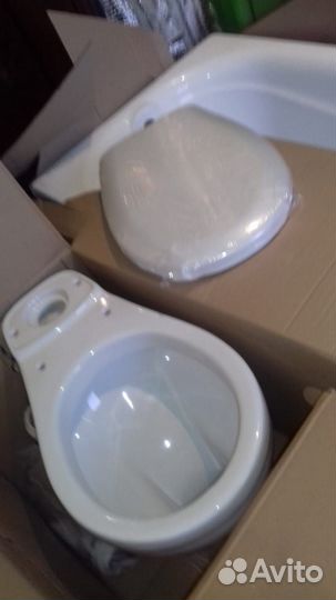 Ванна и унитаз (новые с упаковкой)