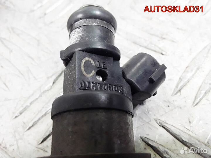 Форсунка инжекторная Mitsubishi Carisma DA 4G93