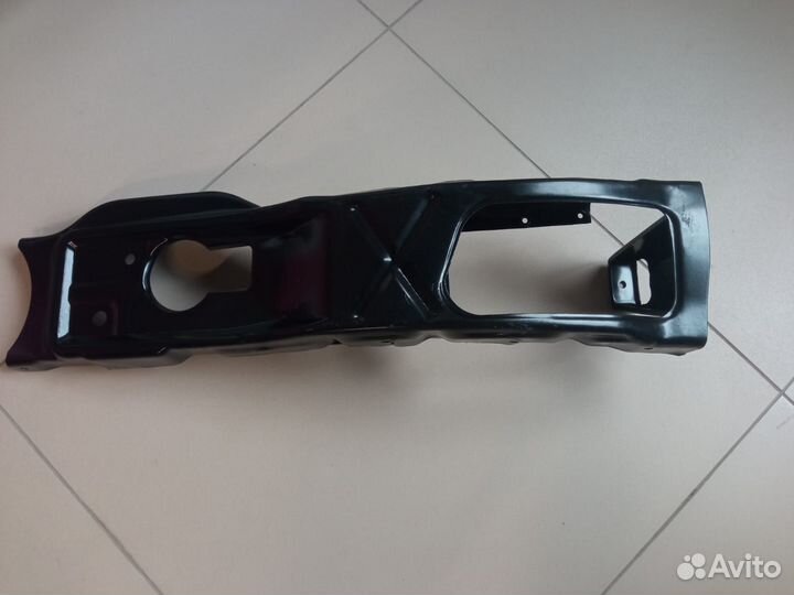 Усилитель бампера isuzu LH NPR75/NQR90