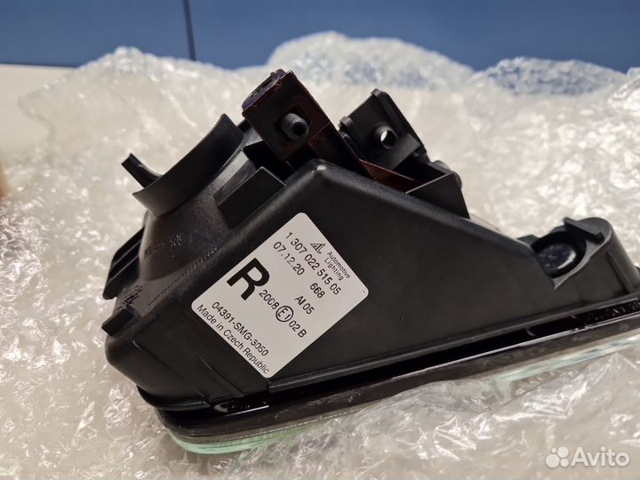 Фара противотуманная правая Honda Civic 5D 2006-20