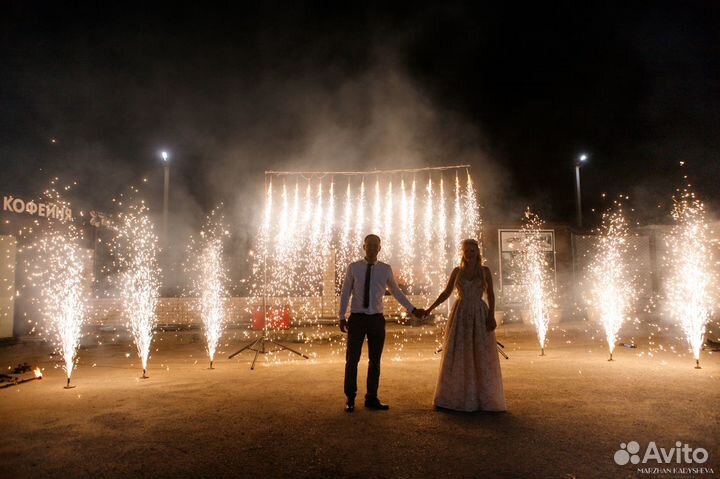 Фаер шоу, Огненное шоу, Салют