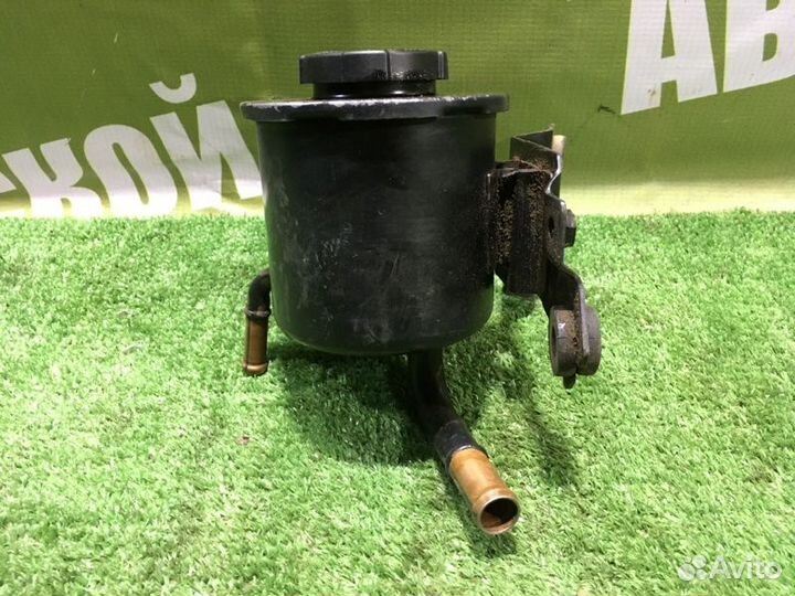 Бачок гидроусилителя руля Nissan Almera N15